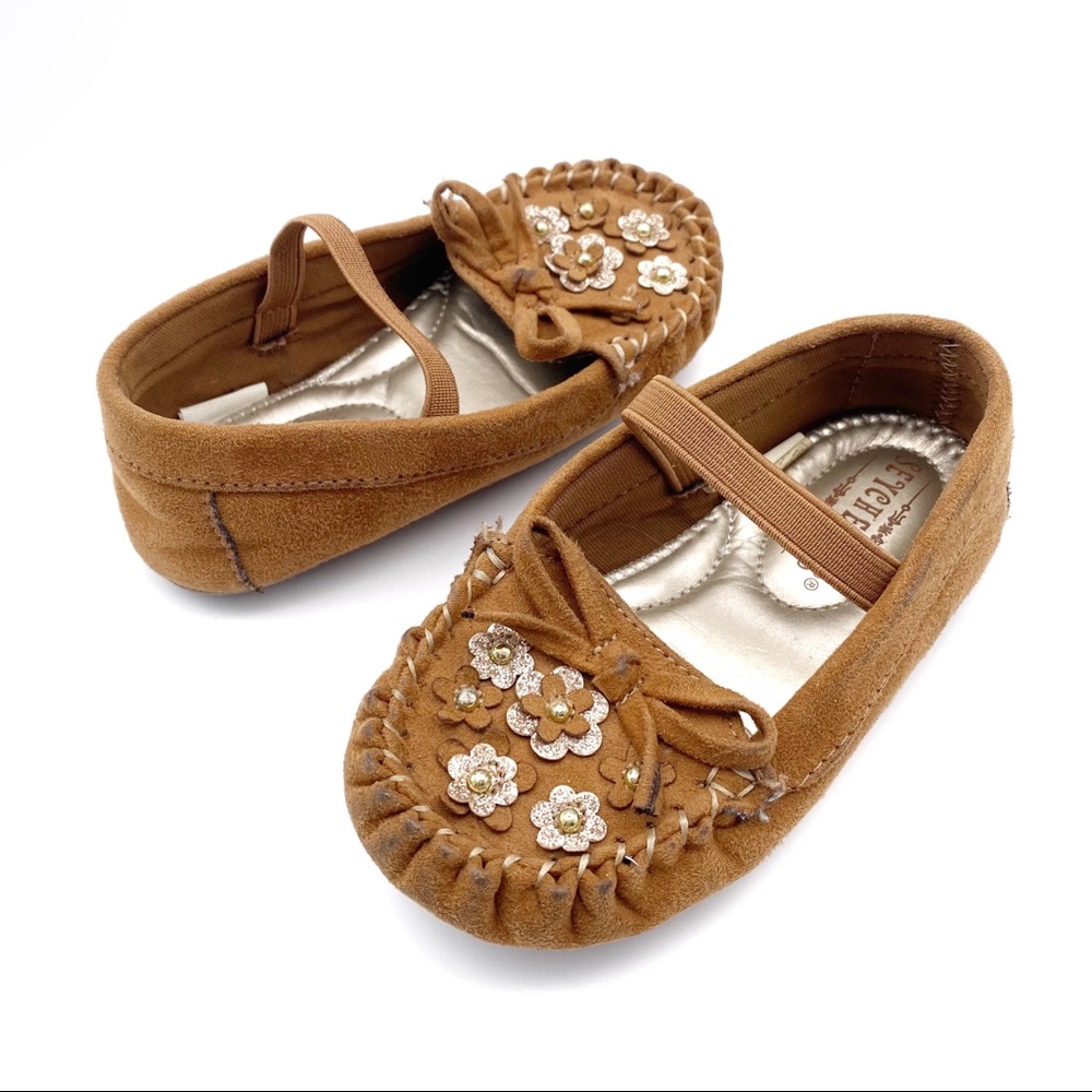 Seychelles Tan Floral Appliqué Moccasins Flats 7